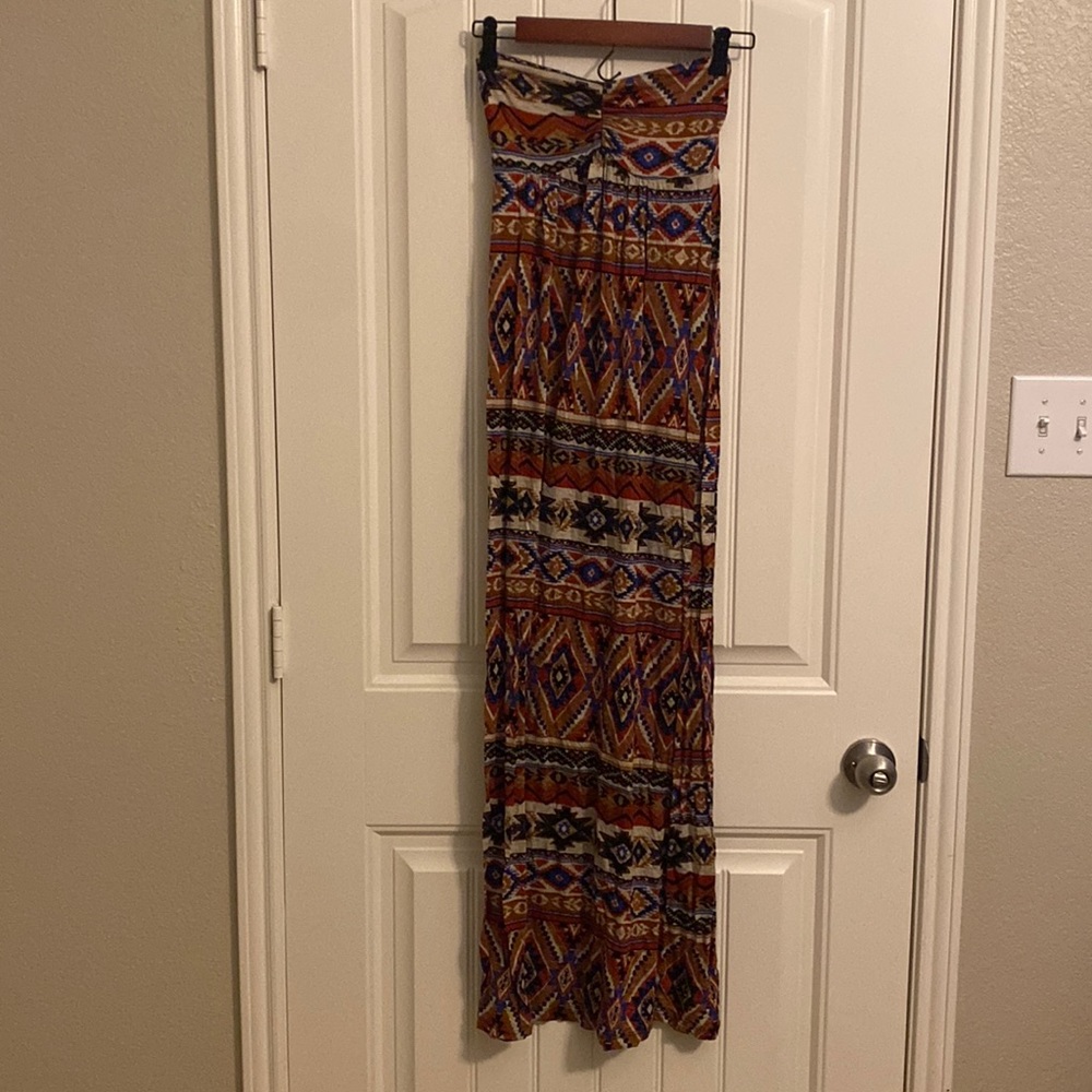 Women’s small long Aztec print strapless long dress forever 21